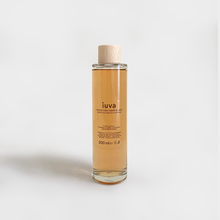 Carica l'immagine nel visualizzatore di Gallery, Tonico viso energizzante con estratto di vinacce di uva Barbera