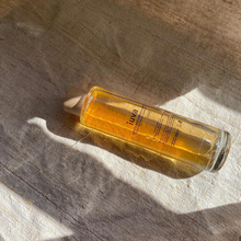 Carica l'immagine nel visualizzatore di Gallery, Tonico viso energizzante con estratto di vinacce di uva Barbera